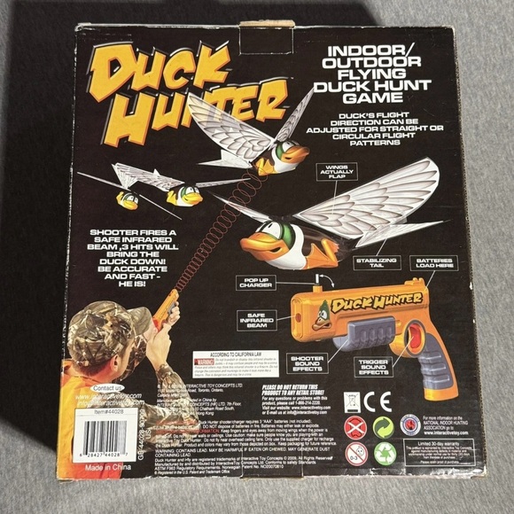 iFly Series Indoor/Outdoor Duck Hunter - Hunting Game OPEN BOX - Picture 2 of 2